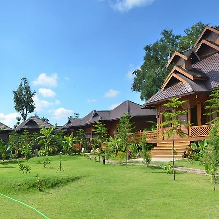 Blue Vanda Lodge Nyaung Shwe Ngoại thất bức ảnh